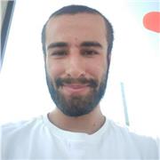 Êtes-vous à la recherche d'un professeur particulier ? Je suis à votre disposition . Je suis excellent en anglais !